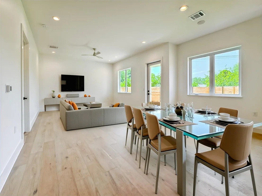 Photo of Unit B at 3614 Abbate CIR