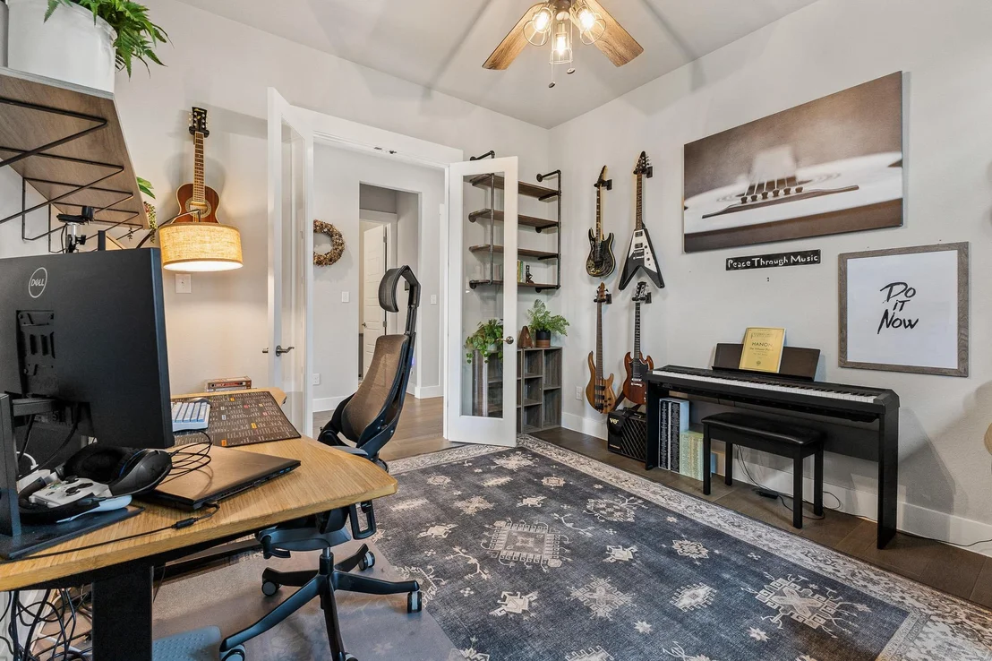 Photo of 356 Coyote Creek WAY