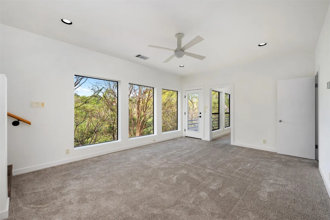 Photo of 8404 Lone Mesa