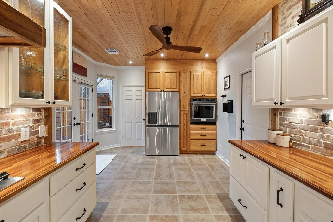 Photo of 4345 Canyon Glen CIR
