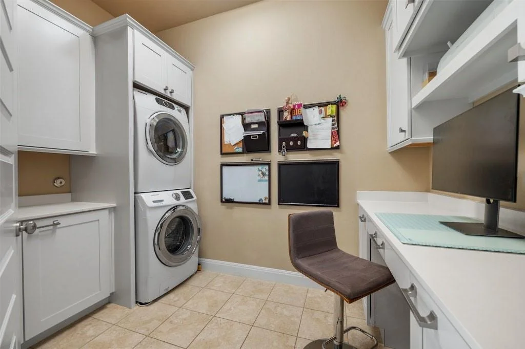 Photo of 465 Linden LOOP