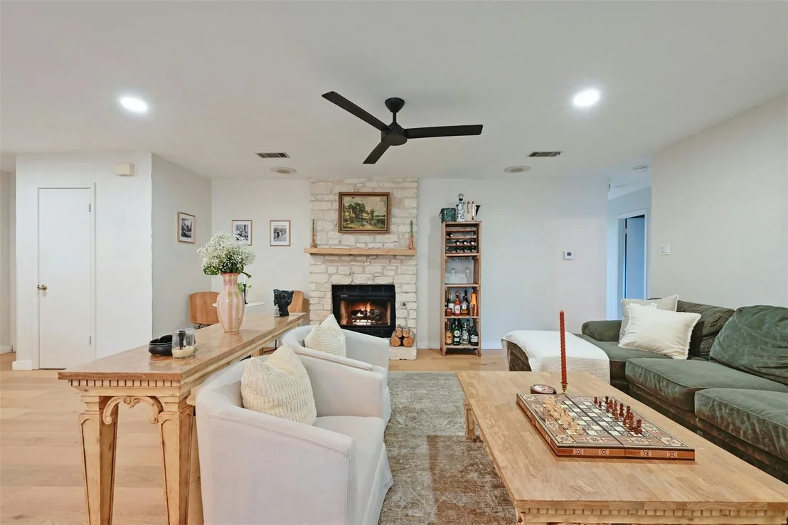 Photo of 9011 Wagtail DR