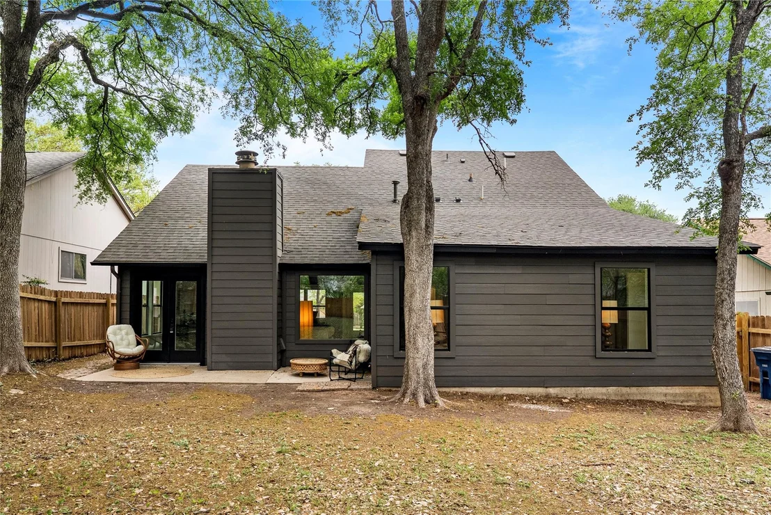 Photo of 4411 Cumbria LN