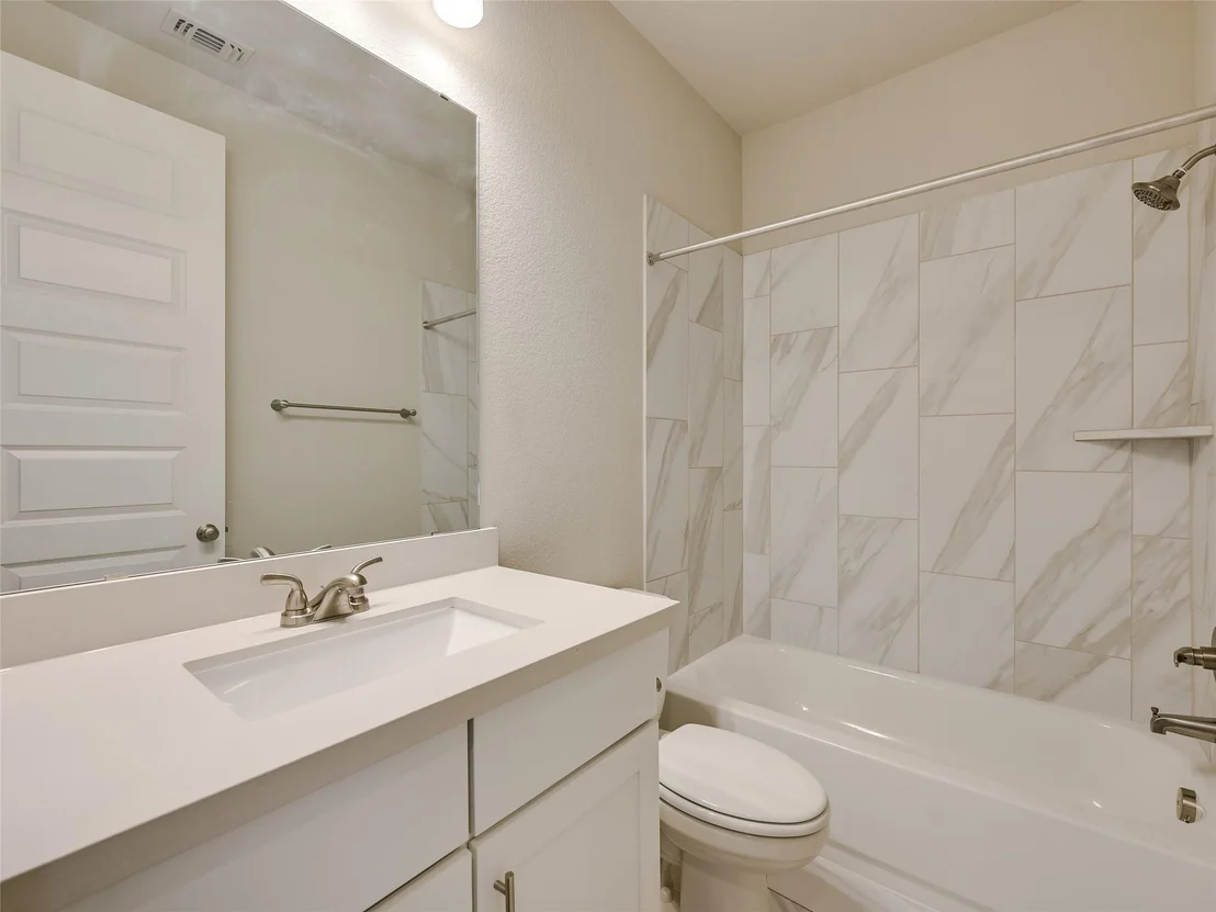 Photo of 131 Plumbago LOOP