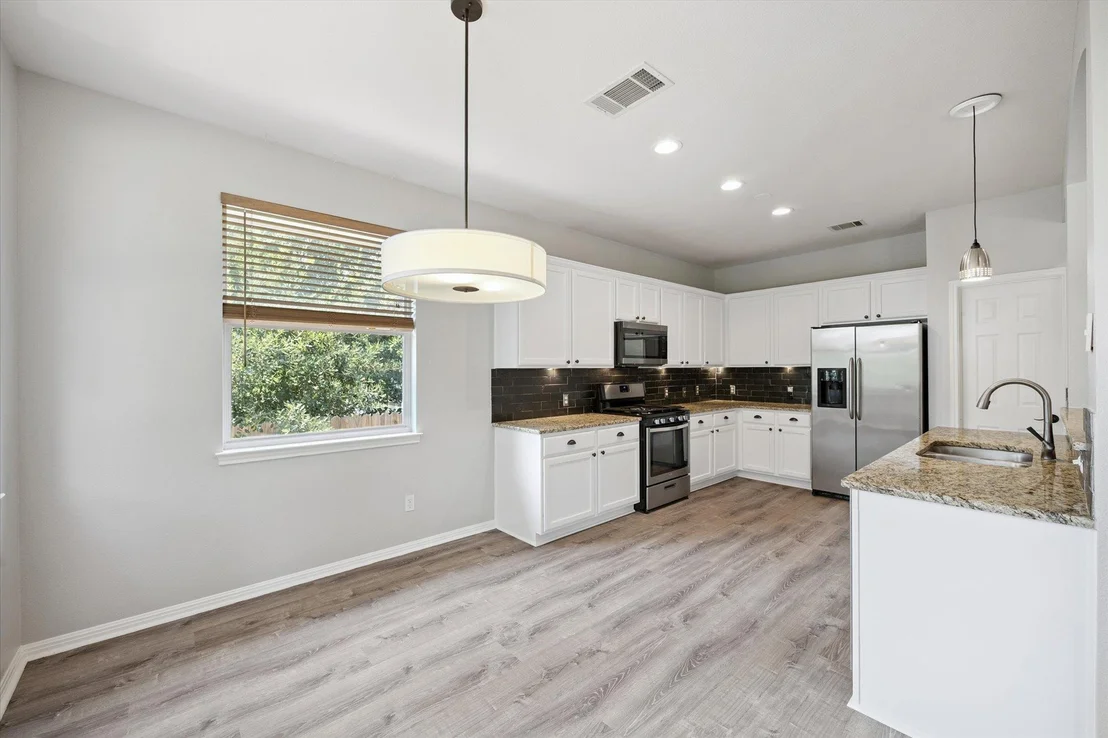 Photo of 1903 Wickett WAY