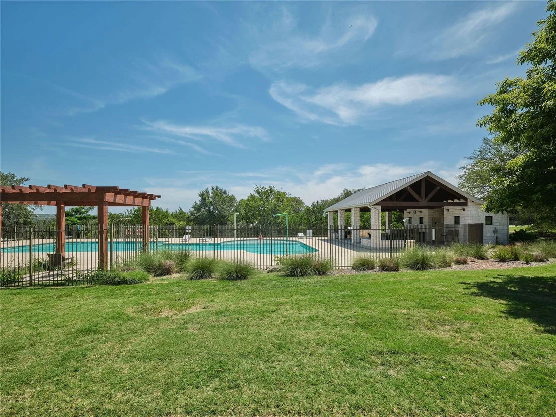 Photo of 601 Wesley Ridge DR