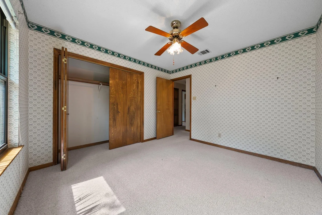 Photo of 203 Settlers DR