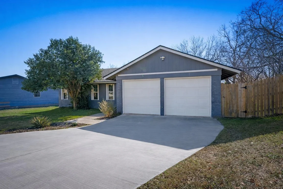 Photo of 6305 Craigwood CIR