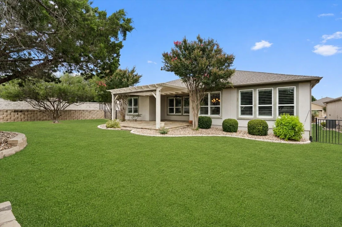 Photo of 102 Emory Peak TRL