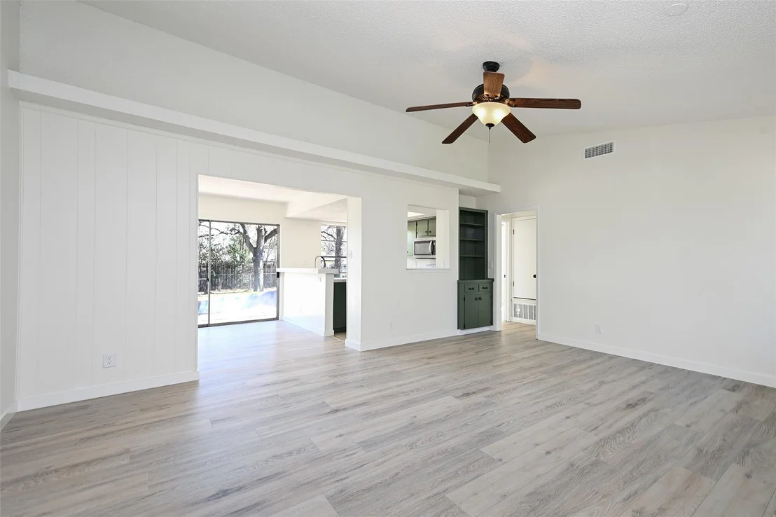 Photo of 404 Northwood DR