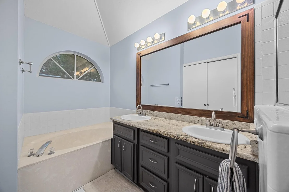 Photo of 2207 Rick Whinery DR