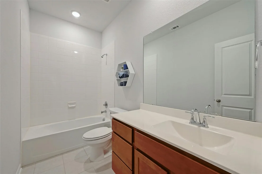 Photo of 257 Cherrystone LOOP