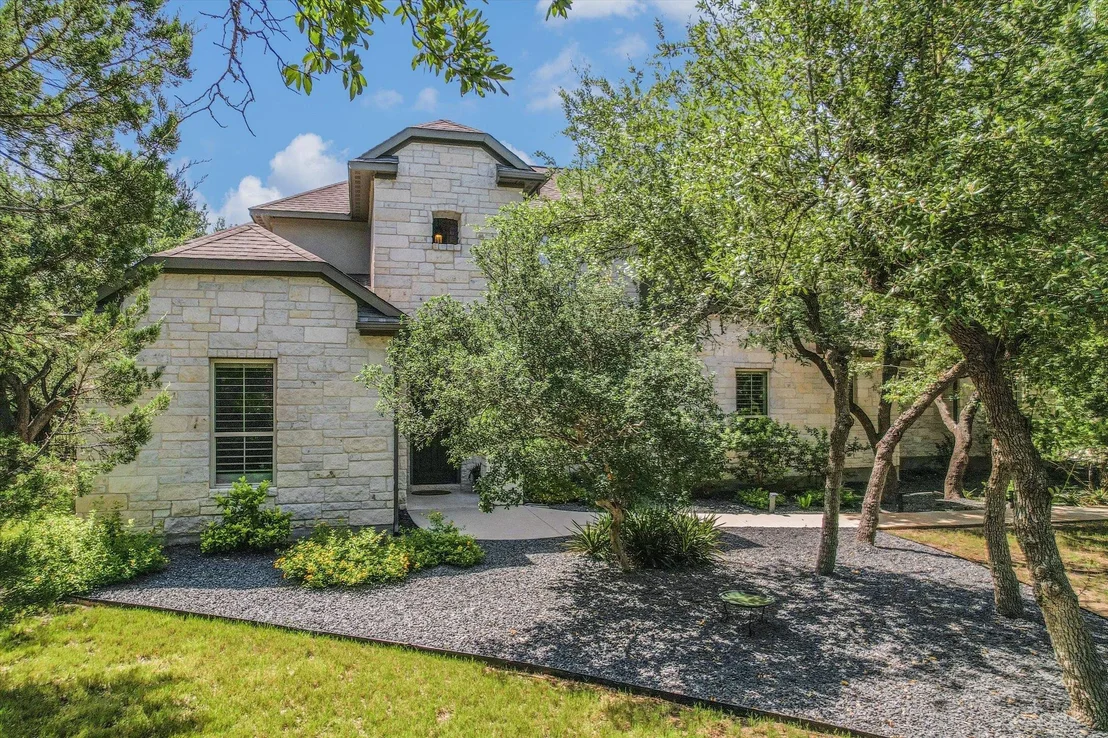 Photo of 465 Lloyd LN