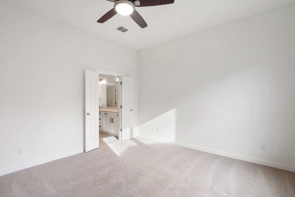 Photo of 2205 Cento WALK