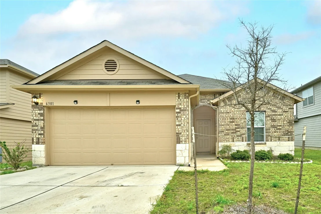 Photo of 6301 Wideleaf DR