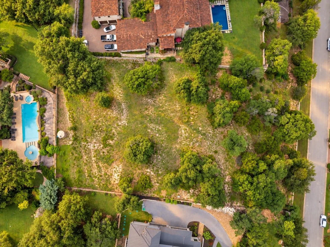 Photo of 9100 Camelback DR