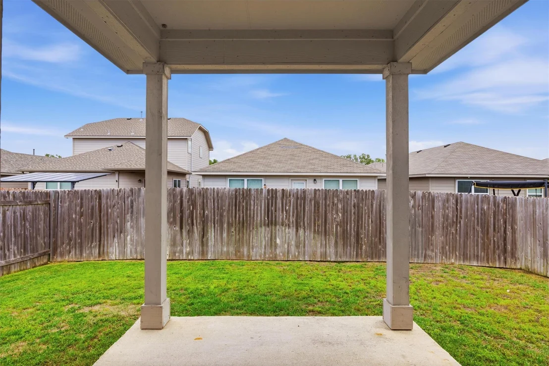 Photo of 201 Yoakum ST