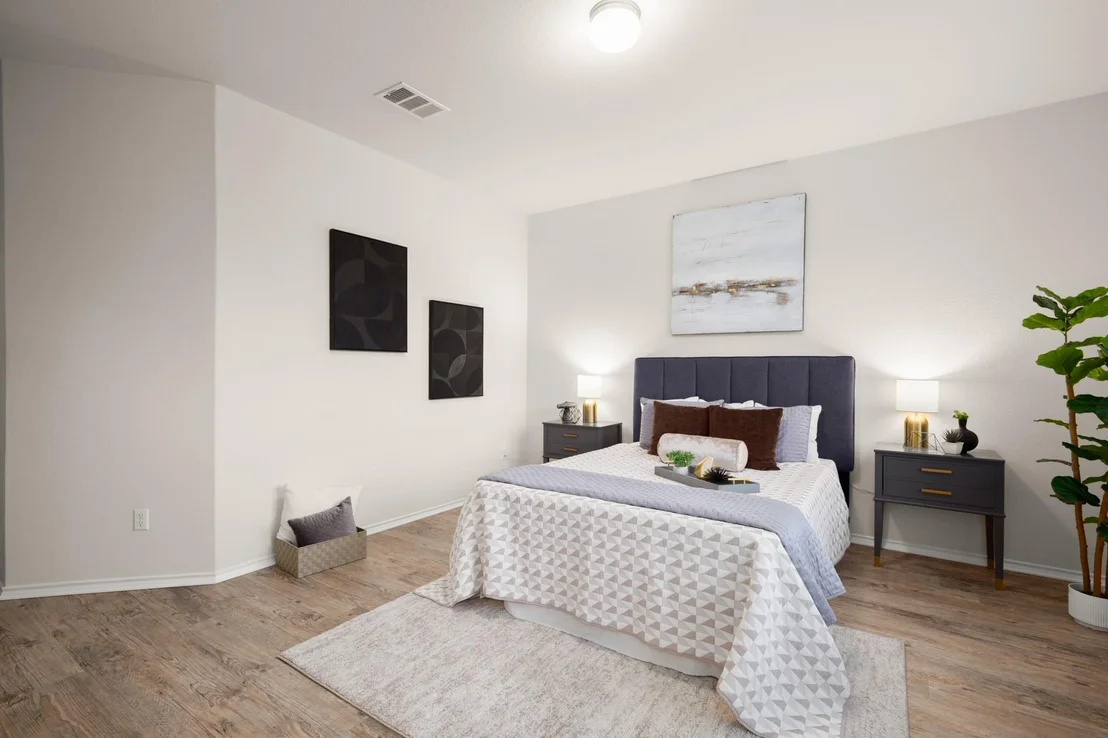 Photo of 380 Bonnet BLVD