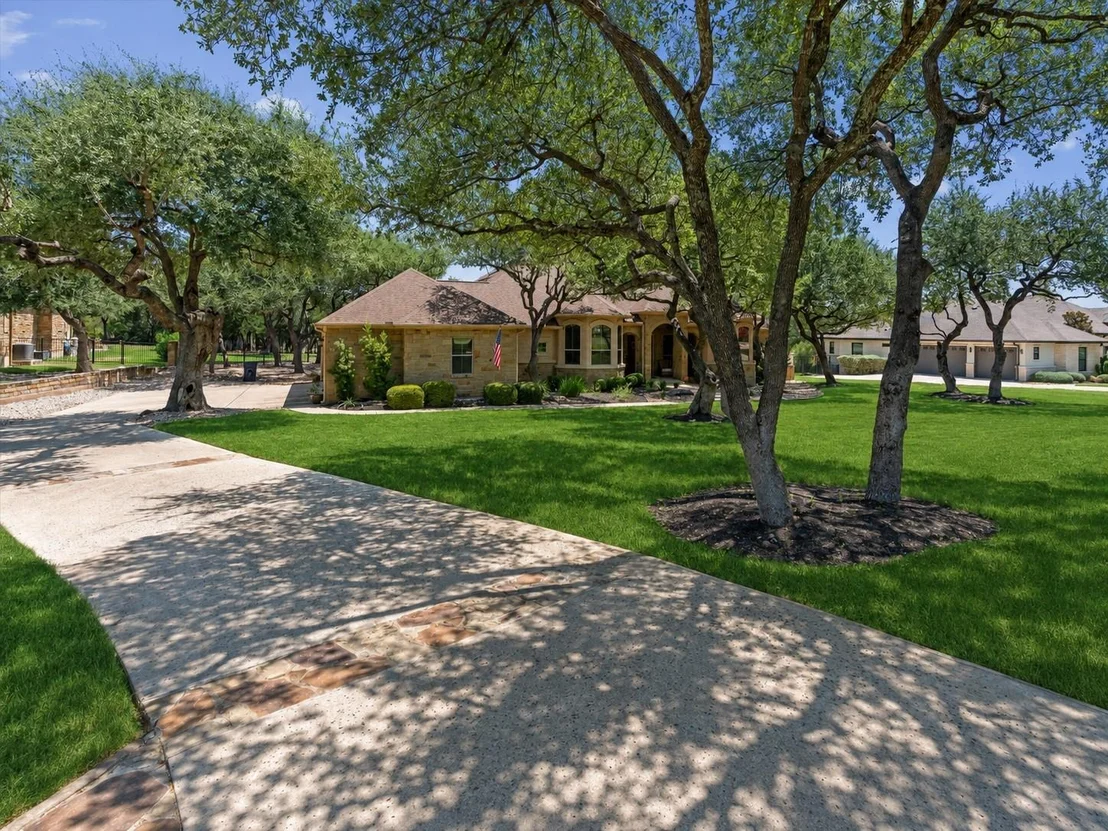 Photo of 104 Vista LN