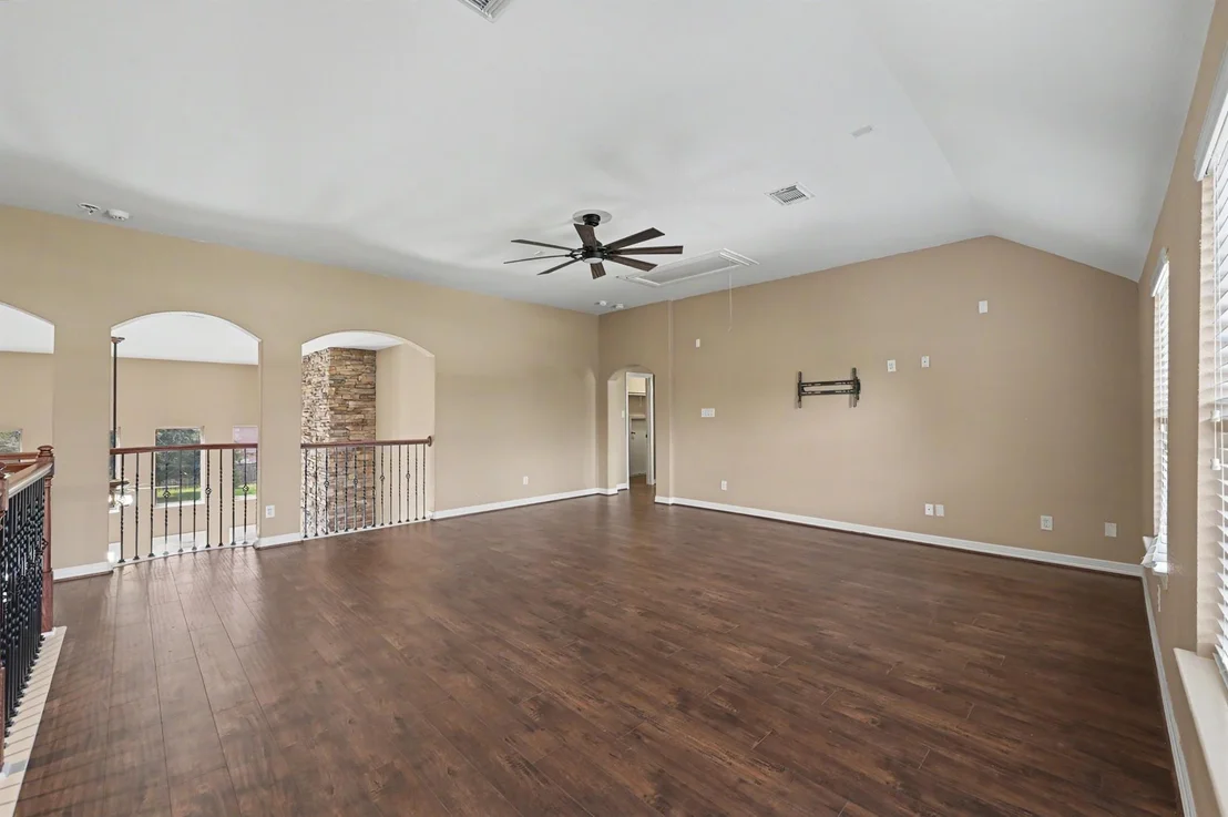 Photo of 19089 Grandview PT
