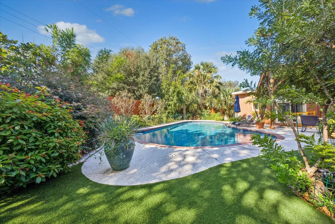 Photo of 3009 McElroy DR