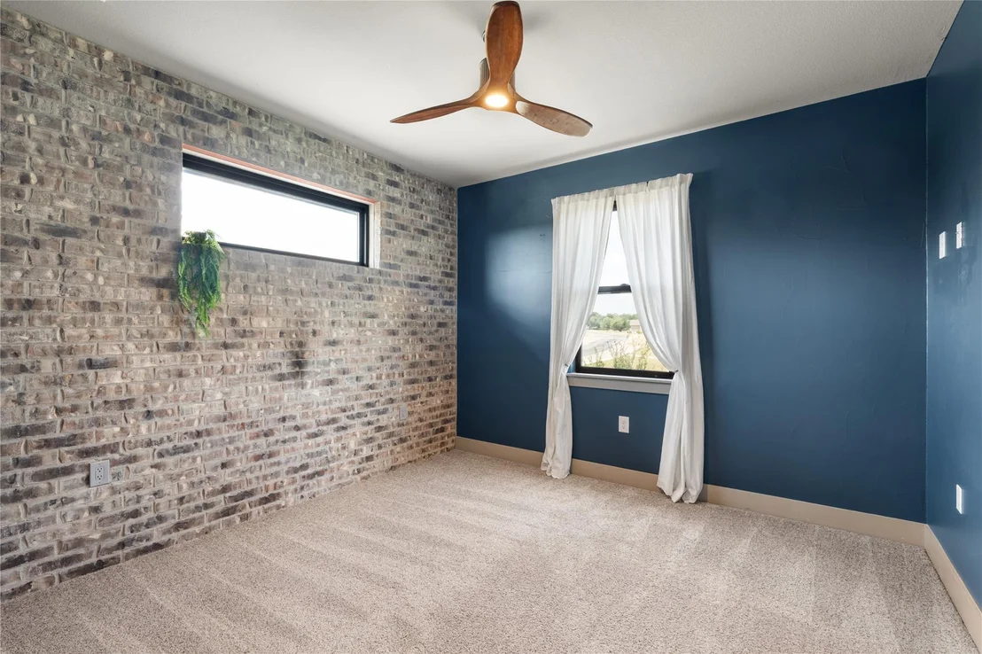 Photo of 608 Buffalo TRL