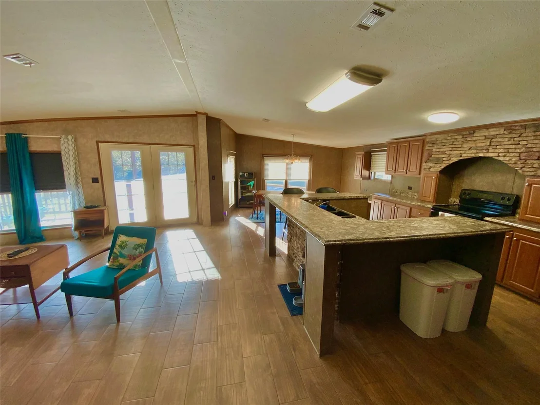 Photo of 631 County Road 270 RD