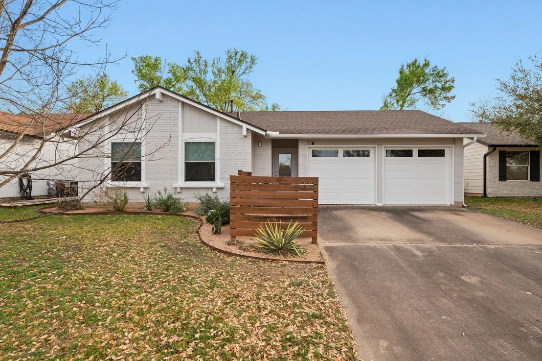 Photo of 1203 Austin Highlands BLVD