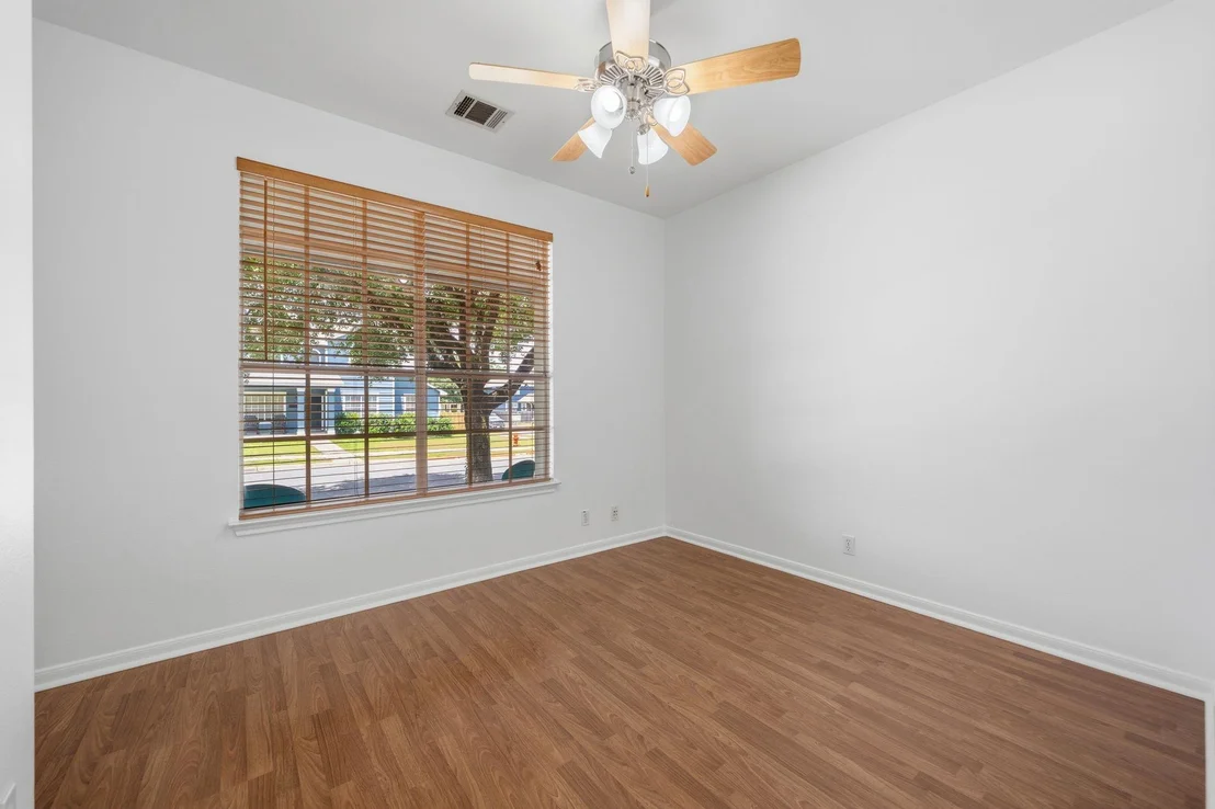 Photo of 513 Tobin DR