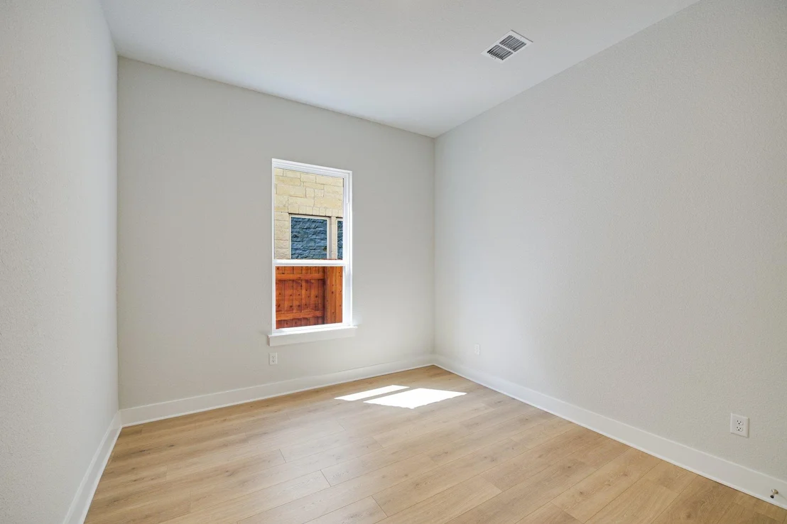 Photo of 17315 Hattie TRCE