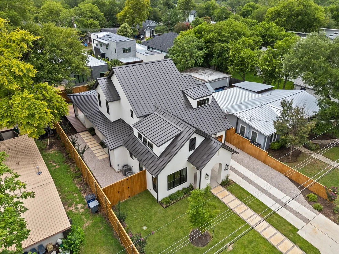 Photo of 1703 Madison