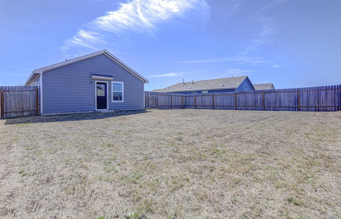 Photo of 517 Thunderstorm Ave