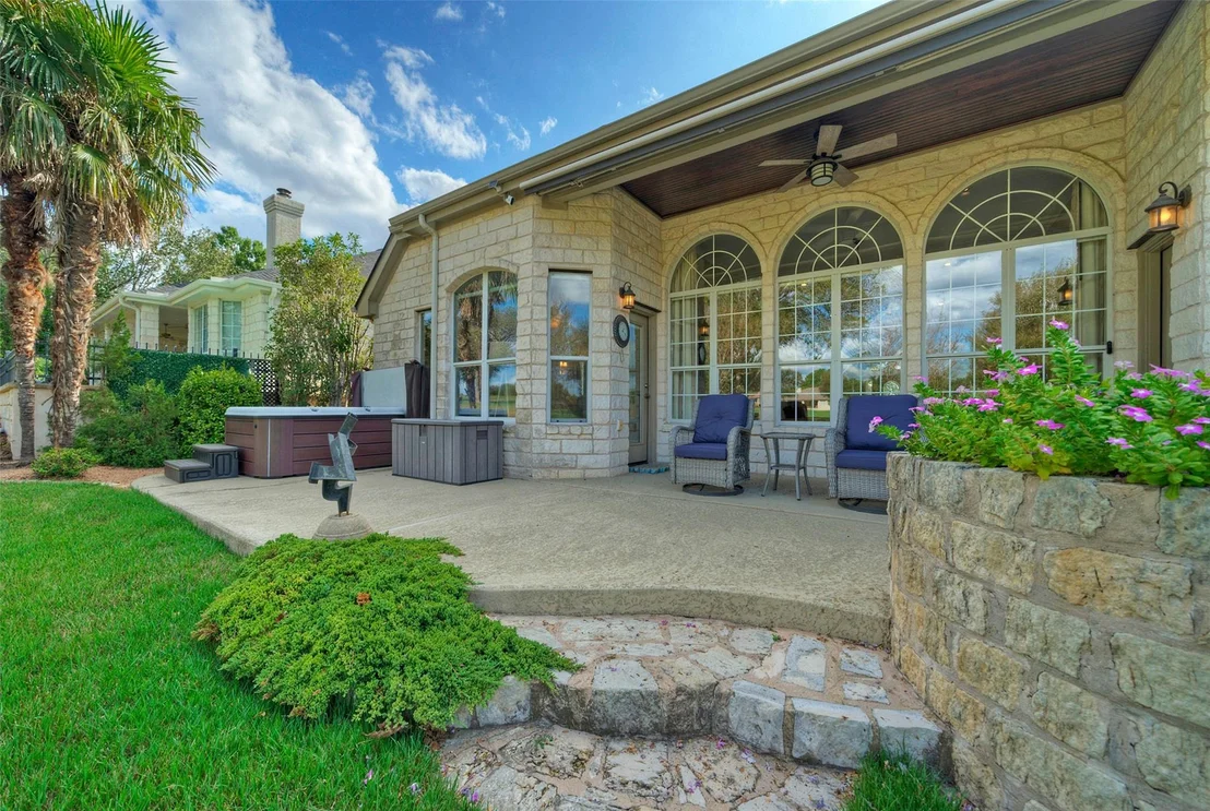 Photo of 10813 River Plantation DR