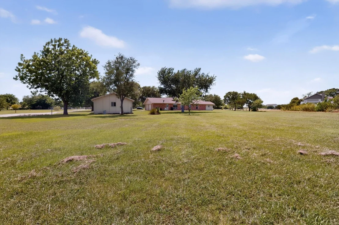 Photo of 350 Richard RD