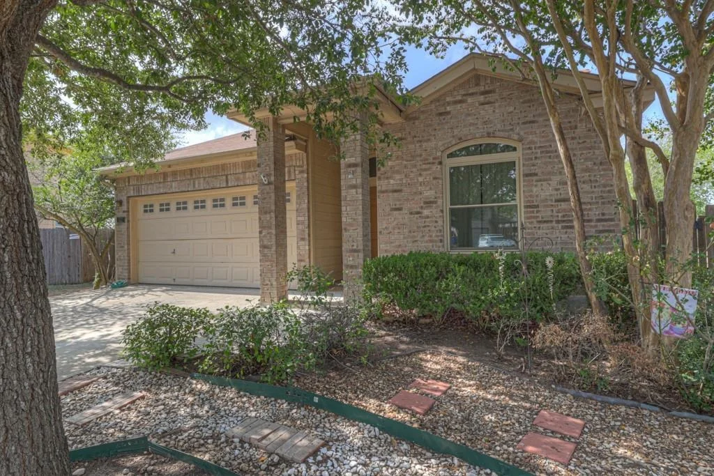 Photo of 522 Pecos CIR