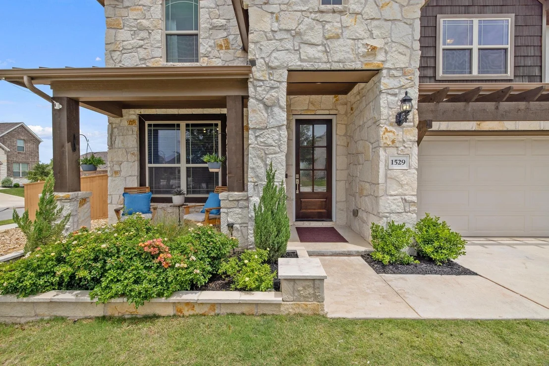 Photo of 1529 Sibley WAY