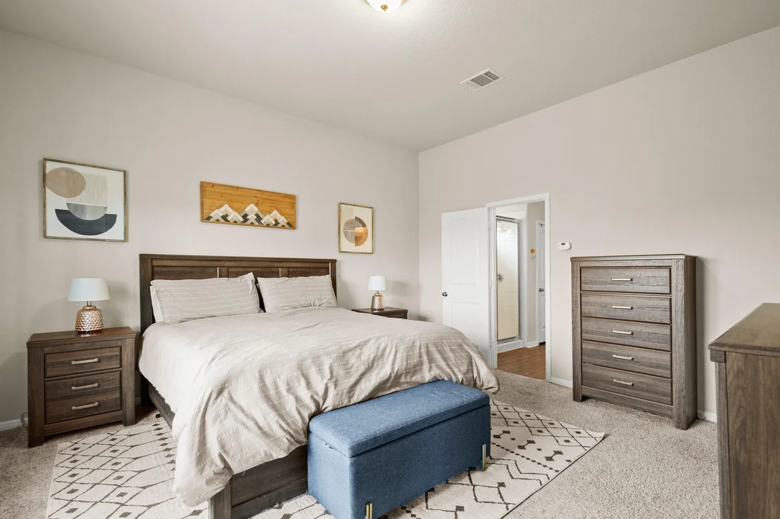 Photo of 605 Dubina Ave