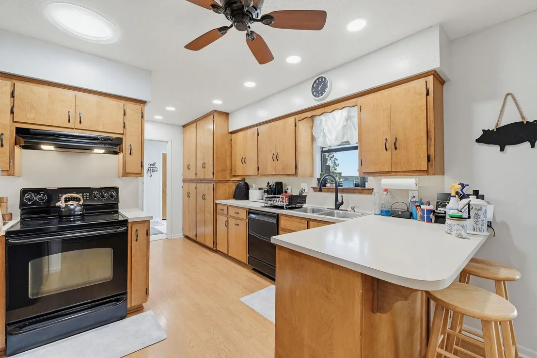 Photo of 120 Rae LN