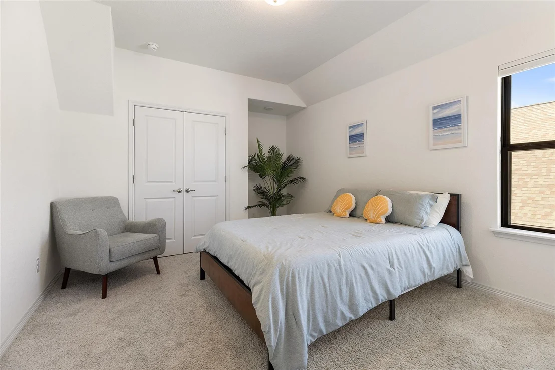 Photo of 308 Maddox DR
