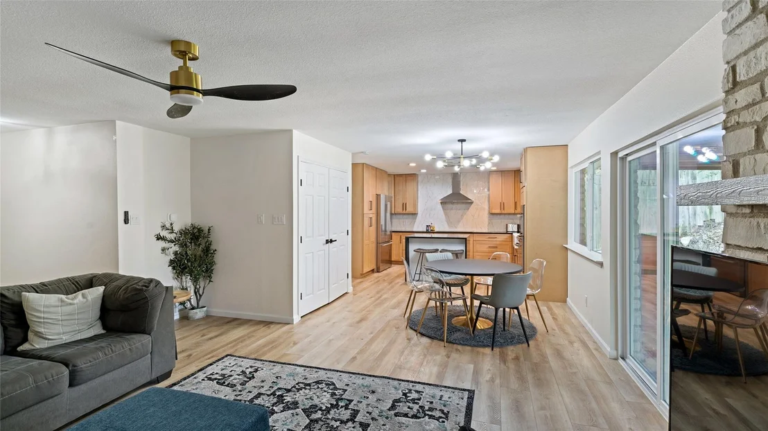 Photo of 7005 Chinook DR
