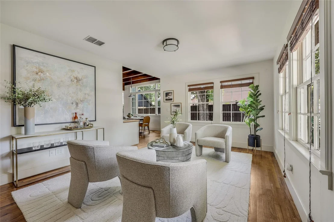Photo of 4705 Fairview DR