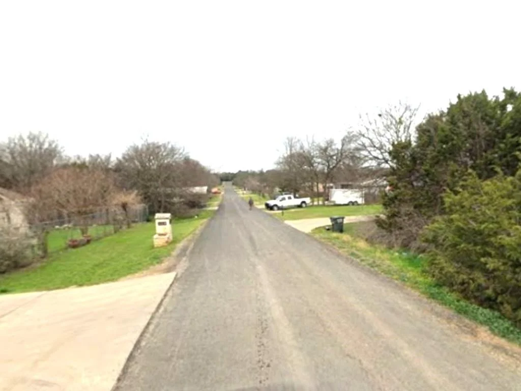 Photo of 4256 Mistletoe DR