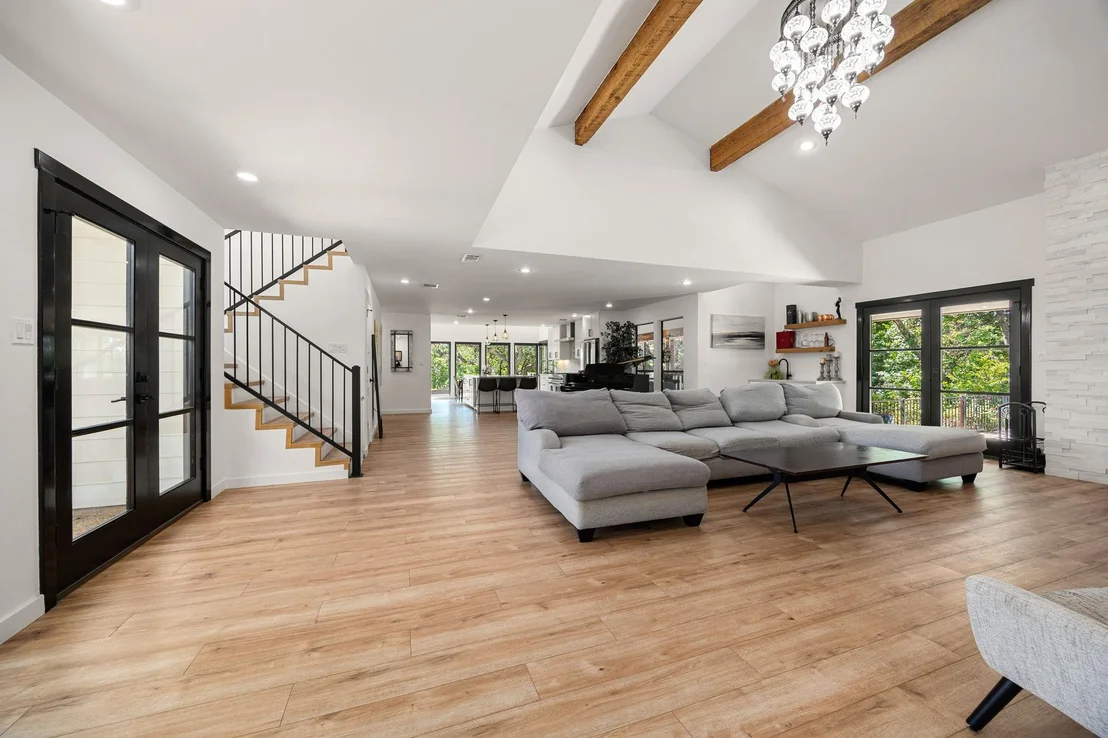 Photo of 5105 N Rim DR