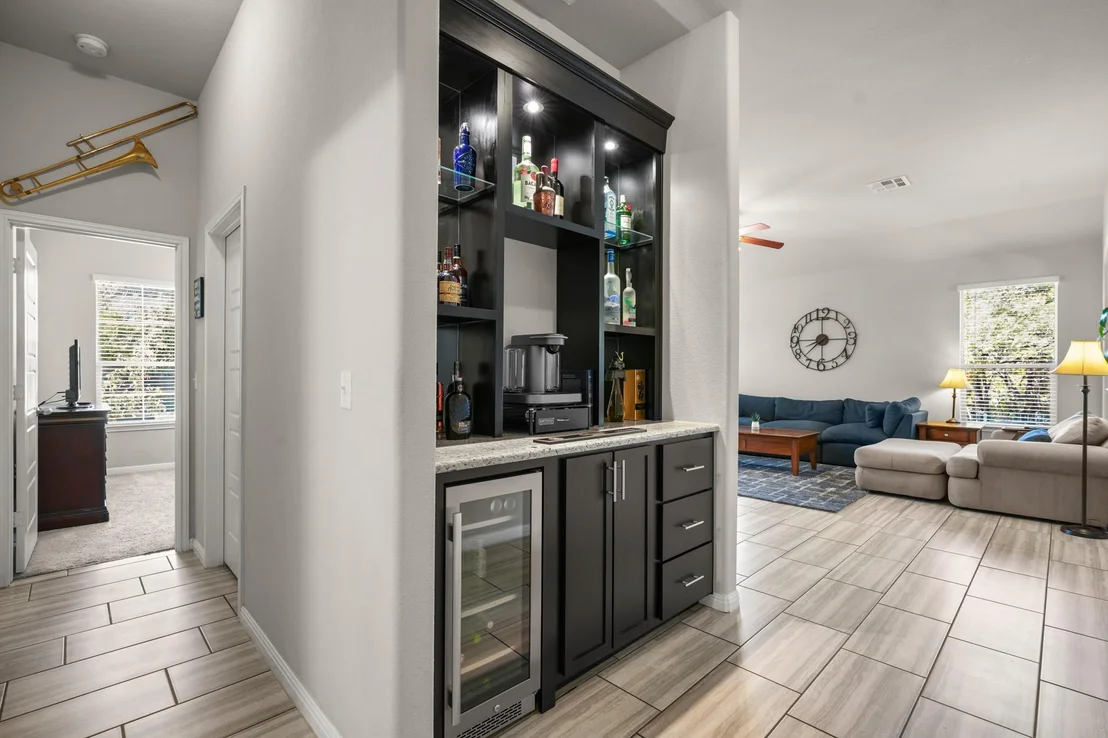Photo of 2302 Alayna CV