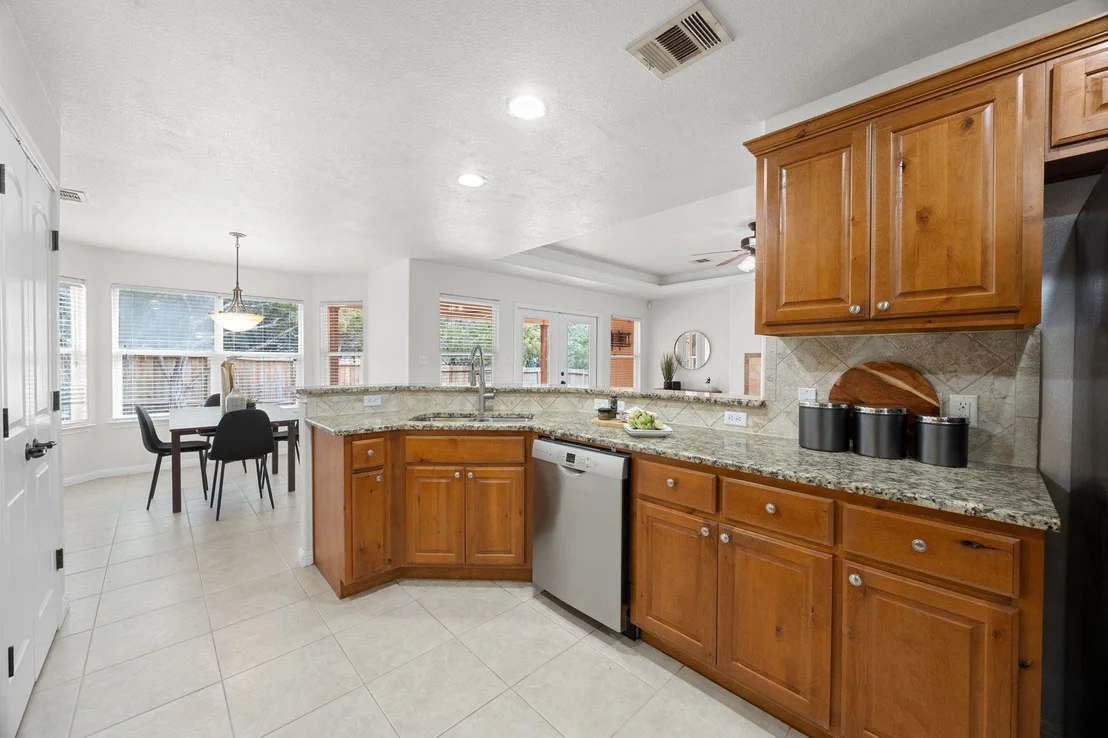 Photo of 4203 Hillside DR