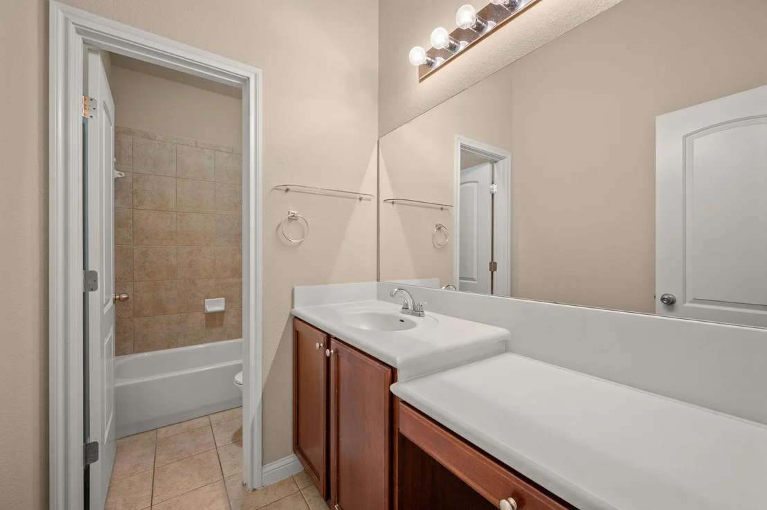 Photo of 3336 Pine Needle CIR