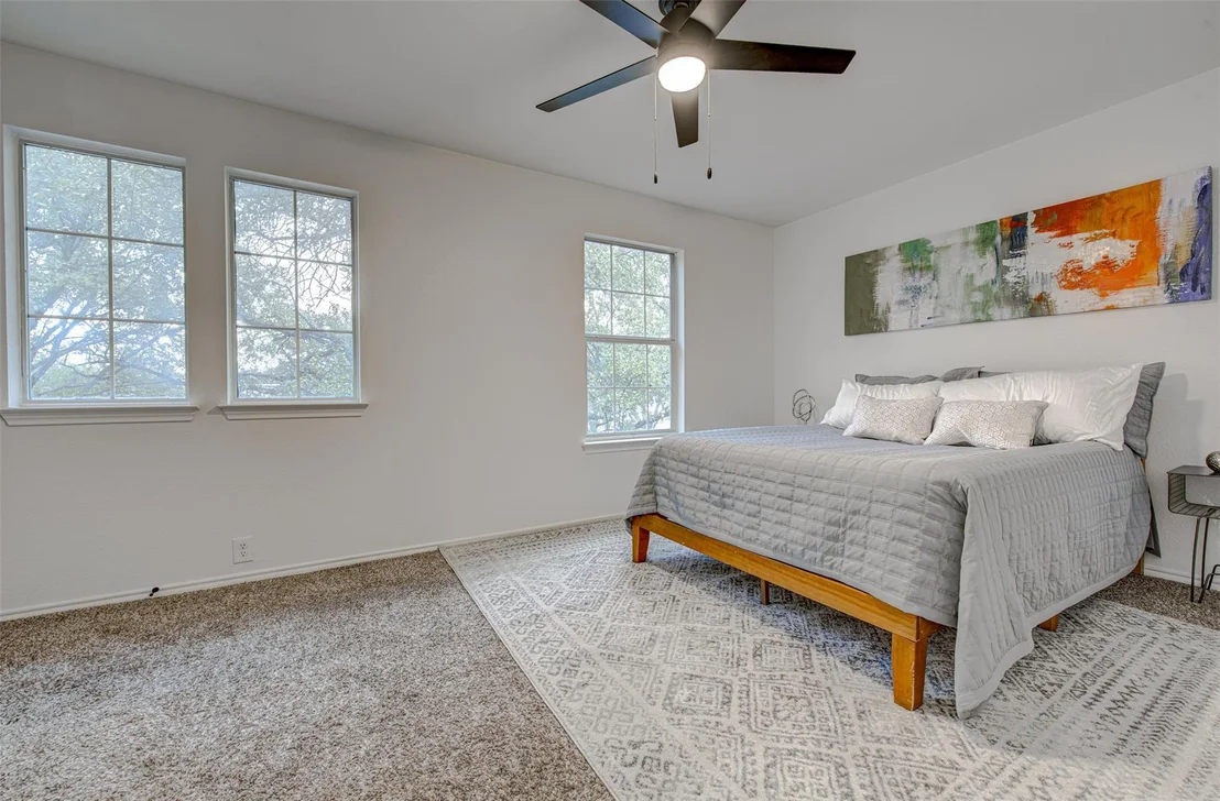 Photo of Unit B at 6249 Negley