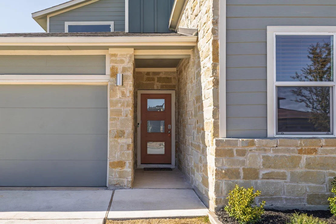 Photo of 7402 Sagira PATH