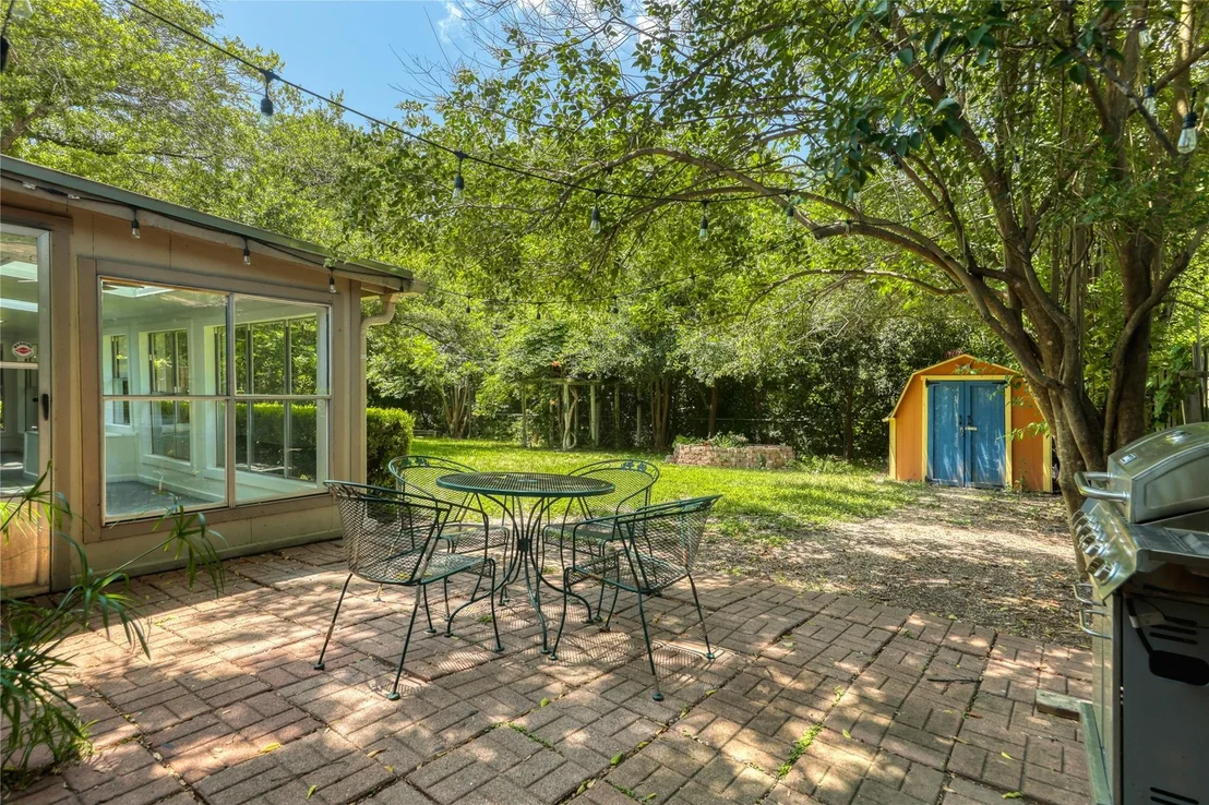Photo of 1007 Quail Park DR