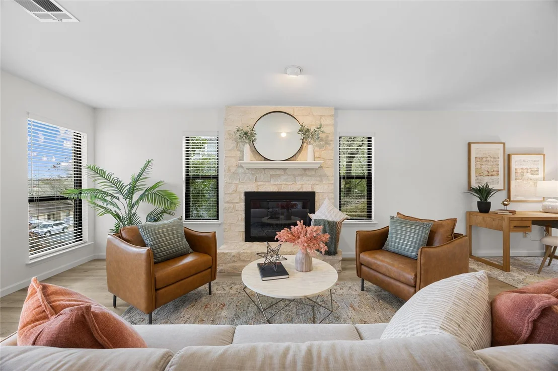 Photo of 9301 Rolling Oaks TRL